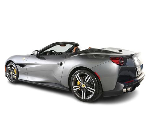 Used 2019 Ferrari Portofino RWD image 10