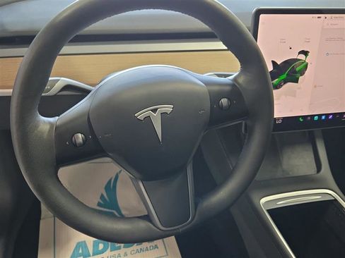 Used 2023 Tesla Model 3 Standard Range RWD image 4