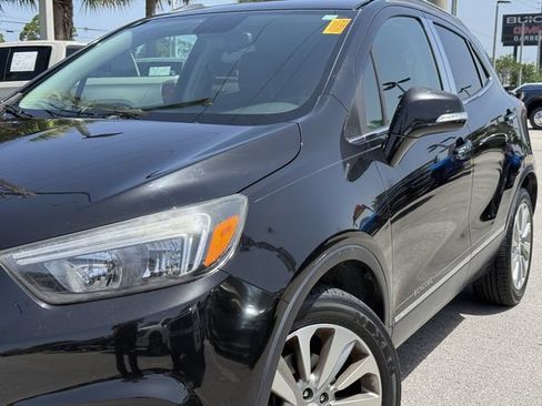 Used 2017 Buick Encore Preferred FWD image 5