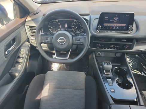 Certified 2023 Nissan Rogue SV FWD image 21