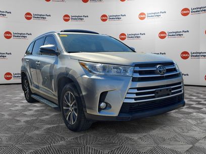 Used 2019 Toyota Highlander XLE