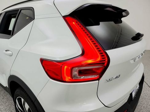 New 2026 Volvo XC40 B5 Ultra w/ Protection Package Premier AWD/4WD image 27