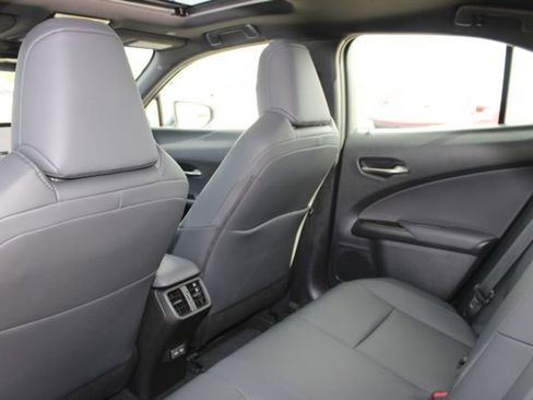 Certified 2025 Lexus UX 300h FWD image 9