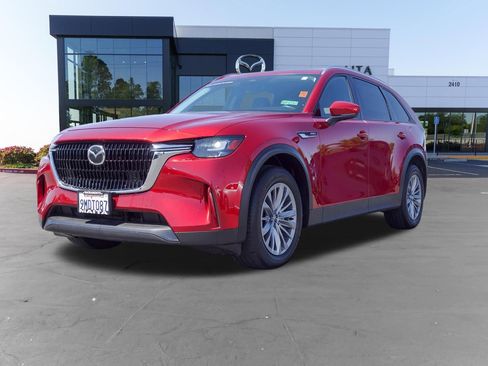 Certified 2024 MAZDA CX-90 Plug-In Hybrid w/ Preferred AWD/4WD image 9