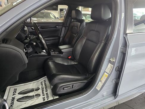 Used 2022 Honda Civic Sport Touring image 9