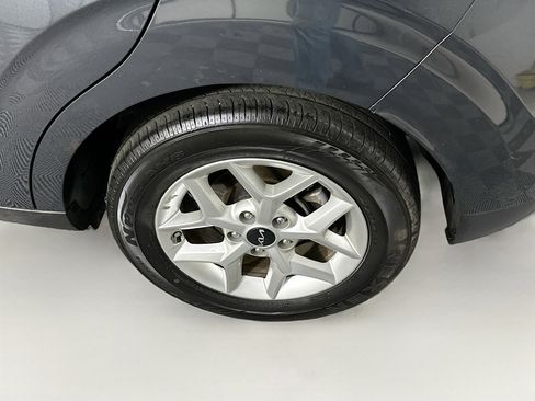 Used 2025 Kia Soul LX w/ LX Technology Package image 11