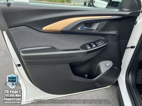 Certified 2023 Chevrolet TrailBlazer ACTIV w/ Sun and Liftgate Package FWD image 24