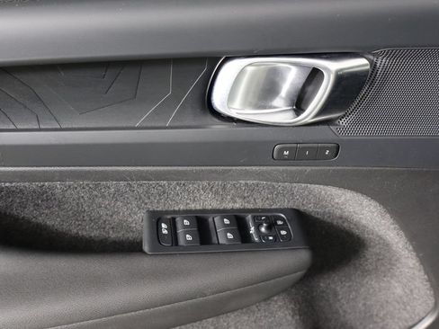 Used 2023 Volvo C40 P8 Recharge Plus AWD/4WD image 19