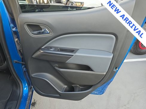 Used 2022 Chevrolet Colorado Z71 image 37