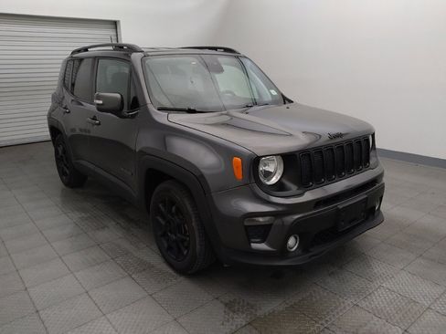 Used 2020 Jeep Renegade Altitude w/ UConnect 8.4 Nav Group FWD image 13