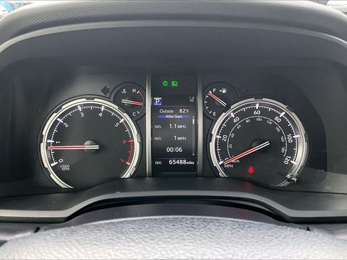 Used 2023 Toyota 4Runner TRD Off-Road Premium w/ Off Road Premium Plus Package AWD/4WD image 25
