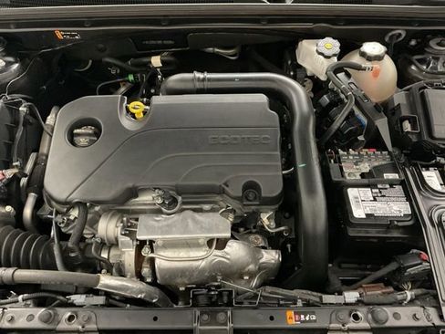 Certified 2024 Chevrolet Malibu LT image 20