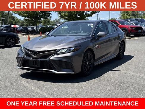 Used 2023 Toyota Camry XSE FWD image 5