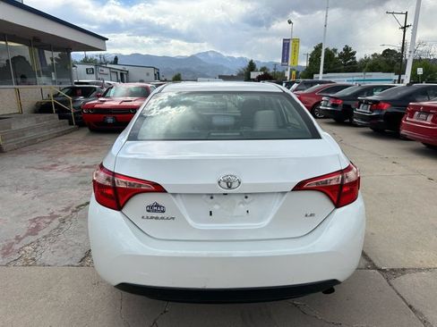 Used 2018 Toyota Corolla LE FWD image 6