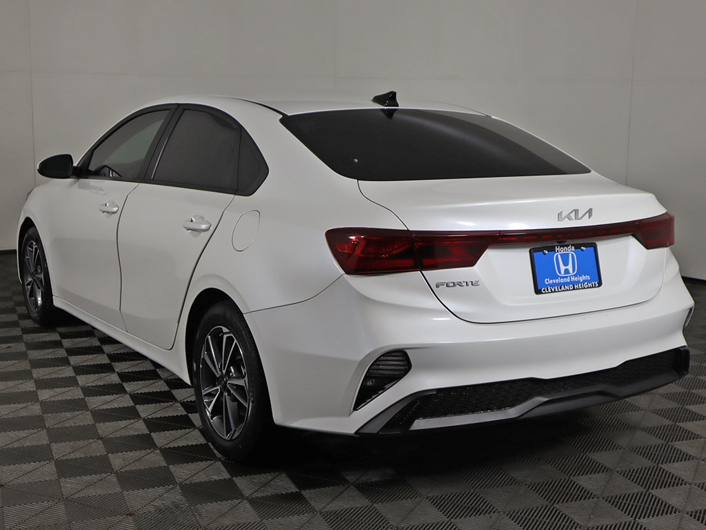 Used 2023 Kia Forte LXS FWD image 6