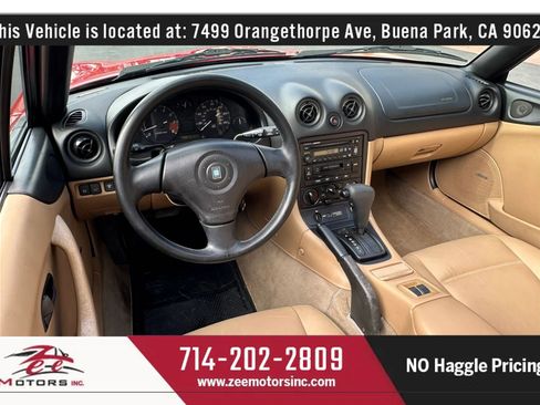 Used 2000 MAZDA MX-5 Miata RWD image 18