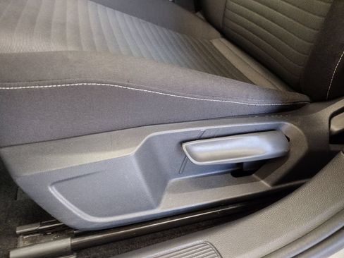 Certified 2024 Volkswagen Jetta S FWD image 23