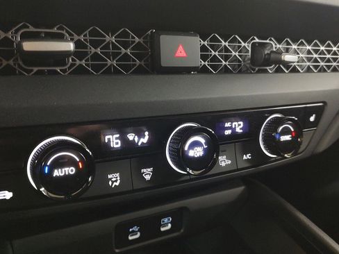 Used 2024 Honda Accord EX image 11