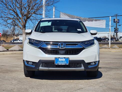 Used 2019 Honda CR-V Touring image 2