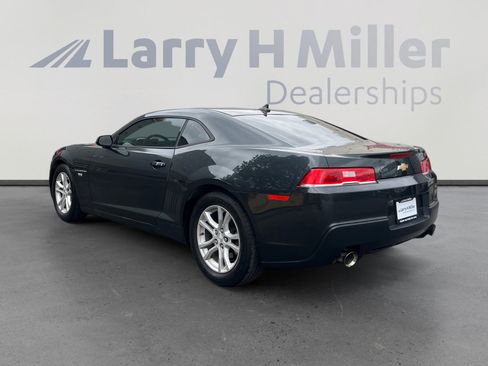 Used 2015 Chevrolet Camaro LS RWD image 3