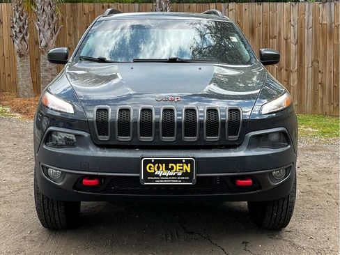 Used 2017 Jeep Cherokee Trailhawk w/ Comfort/Convenience Group AWD/4WD image 17