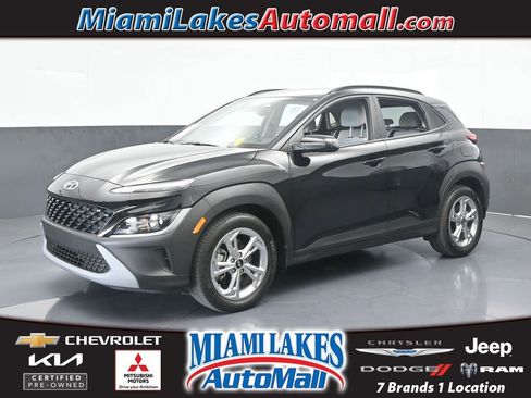 Used 2023 Hyundai Kona SEL image 1