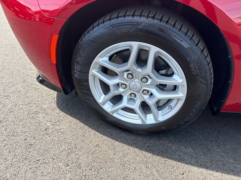 New 2026 Dodge Charger R/T AWD/4WD image 9