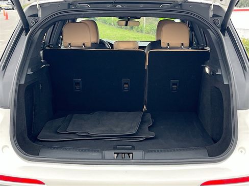 Used 2021 Lincoln Corsair Reserve image 26