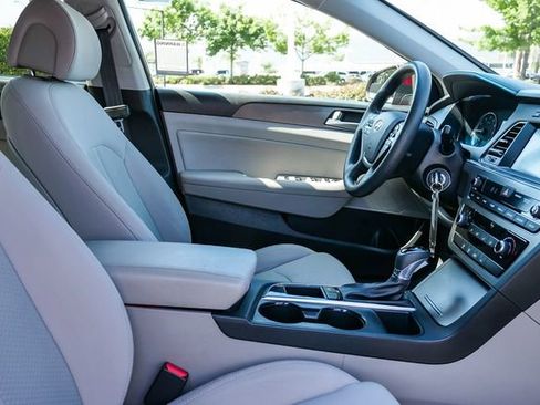 Used 2016 Hyundai Sonata Sport FWD image 17