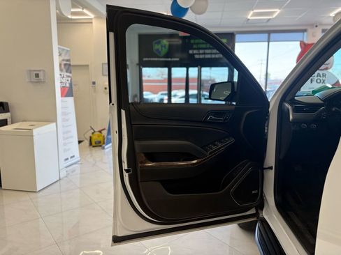 Used 2019 Chevrolet Tahoe LT image 40