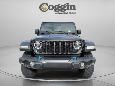 Used 2024 Jeep Wrangler Unlimited Rubicon 4xe image 8