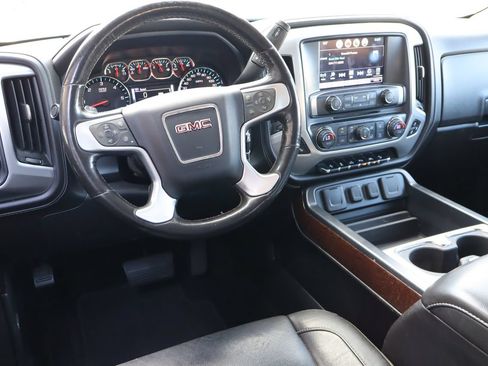 Used 2018 GMC Sierra 1500 SLT w/ Texas SLT Premium Package AWD/4WD image 4