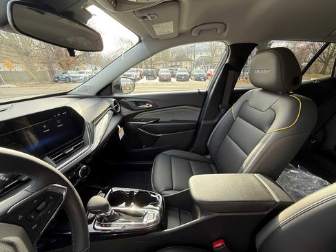 New 2026 Chevrolet Trax ACTIV image 18