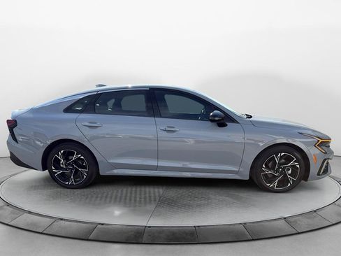 Used 2025 Kia K5 GT-Line FWD image 2