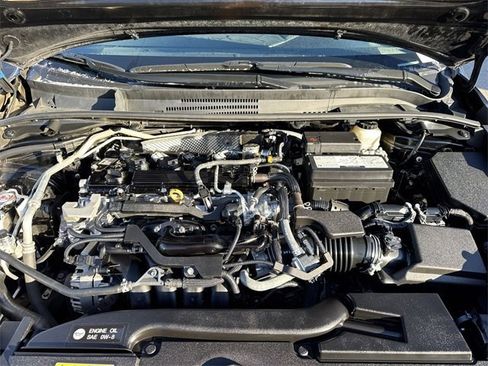 Used 2023 Toyota Corolla LE image 21