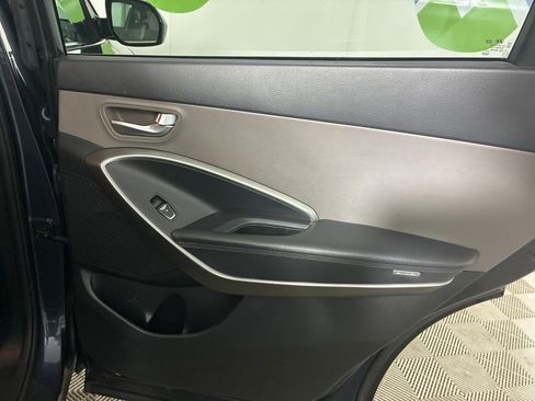 Used 2018 Hyundai Santa Fe SE AWD/4WD image 28
