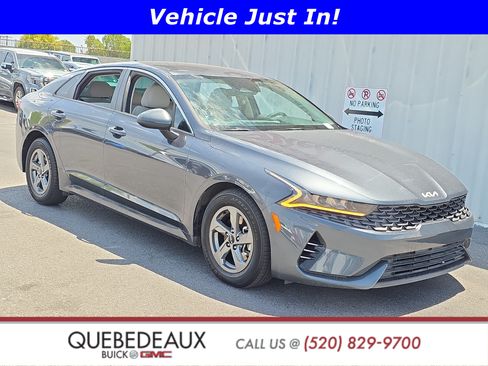Used 2022 Kia K5 LXS FWD image 1