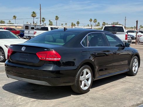 Used 2013 Volkswagen Passat 2.5 SE FWD image 9