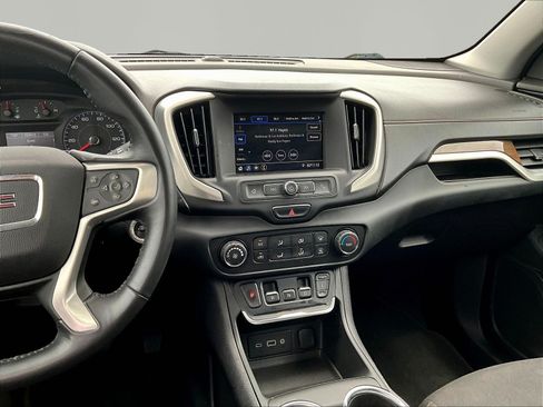 Used 2018 GMC Terrain SLE FWD image 9