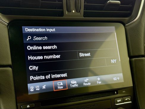 Certified 2019 Porsche 911 Carrera 4 GTS image 18