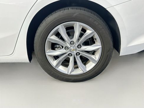 Used 2024 Chevrolet Malibu LT FWD image 11