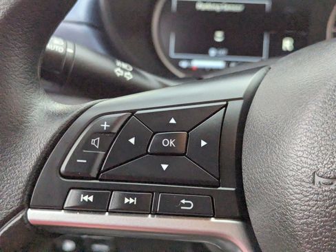 Certified 2025 Nissan Versa SV w/ Trunk Package image 27