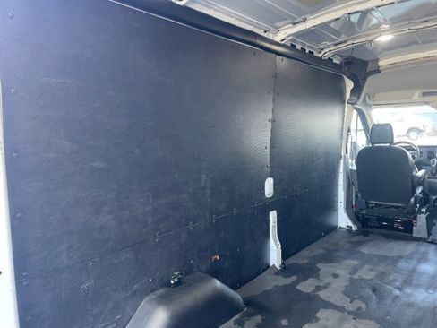 Used 2020 Ford Transit 250 Medium Roof w/ Load Area Protection Package image 18
