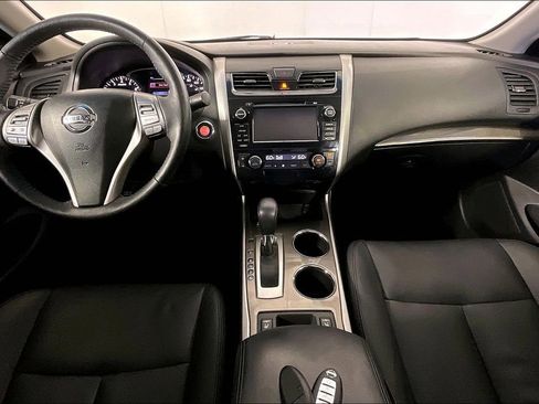 Used 2015 Nissan Altima 2.5 SL w/ Technology Package image 21