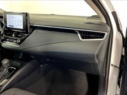 Used 2024 Toyota Corolla LE image 21