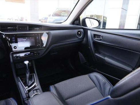 Certified 2019 Toyota Corolla SE FWD image 25
