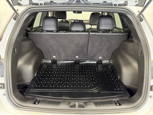 Used 2023 Jeep Compass Latitude AWD/4WD image 14