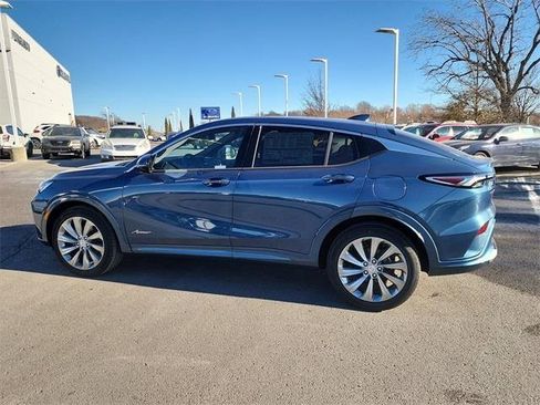 New 2026 Buick Envista Avenir image 7