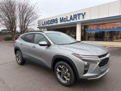 Used 2026 Chevrolet Trax LT w/ Driver Confidence Package