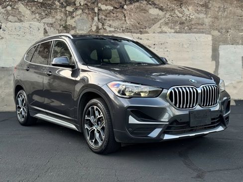 Used 2021 BMW X1 sDrive28i w/ Convenience Package FWD image 4